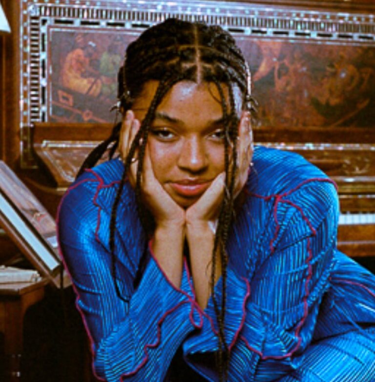 Micaiah Teaches Speech Level Singing SLS Voice Lessons Pop R&B Jazz Rock Musicals